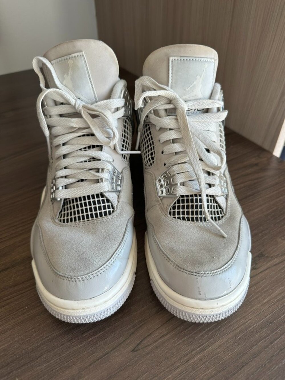 Nike Air Jordan 4 Retro "Frozen Moments" Sneakers Size 9.5